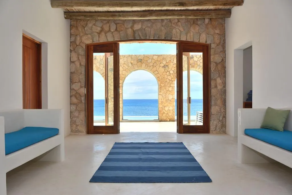 Pattoo Castle Villa Negril