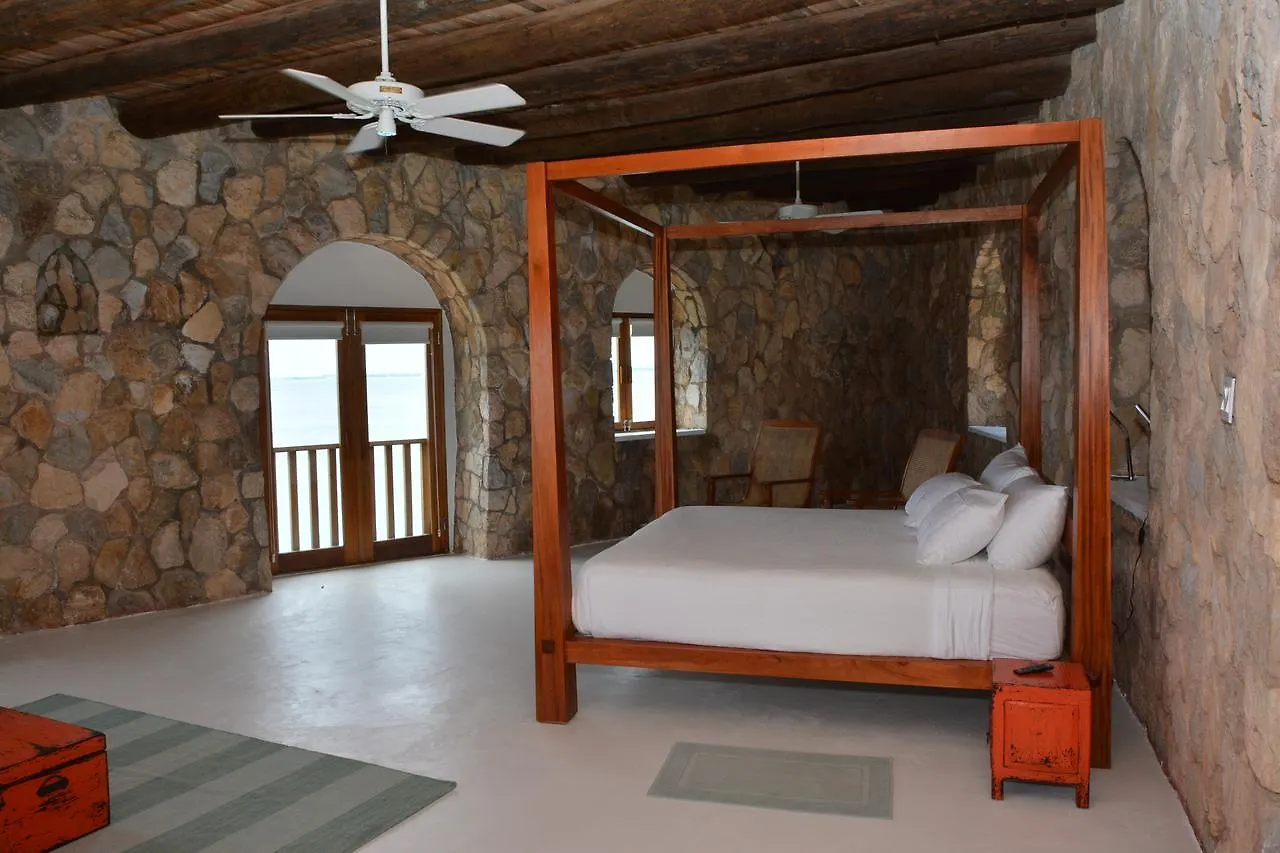 Pattoo Castle Villa Negril Holiday home