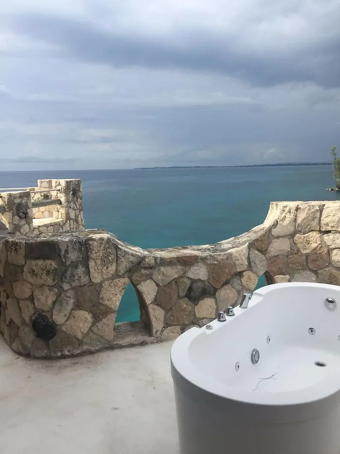 Holiday home Pattoo Castle Villa Negril Jamaica