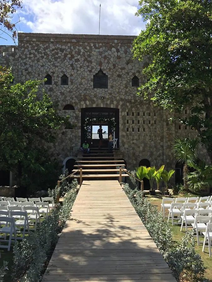 Pattoo Castle Villa Negril Holiday home